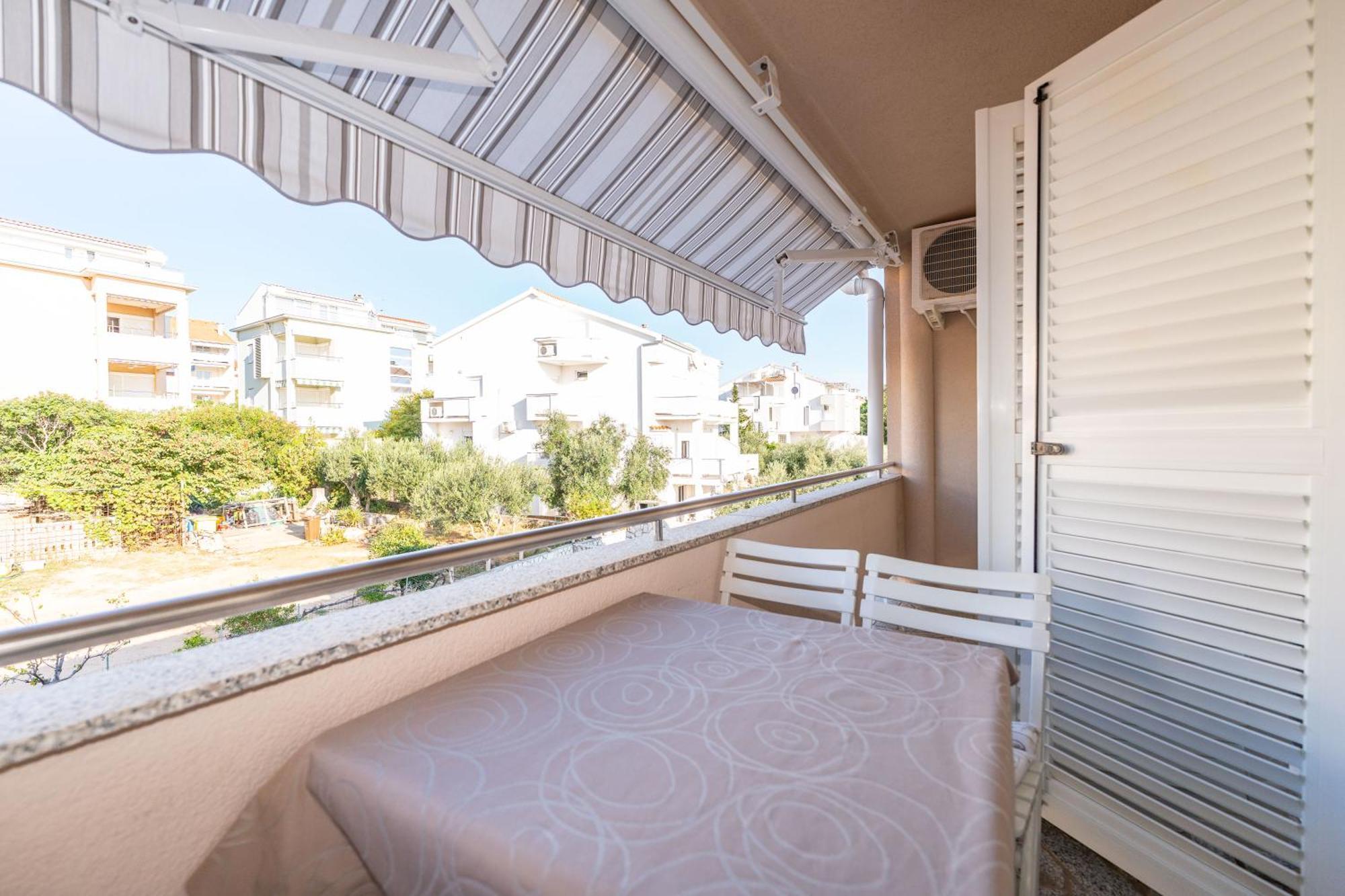 נובליה Apartments Cvetka מראה חיצוני תמונה